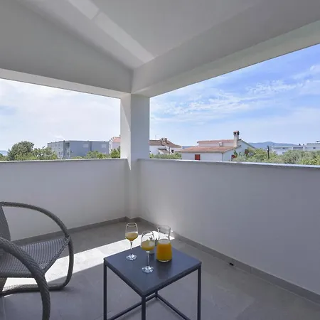 Noa Apartment *